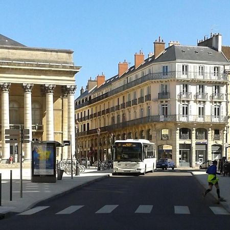 Theatre 12 - Dijon Hyper Centre Appartement T2 Face Musee, Monuments Et Restaurants 외부 사진